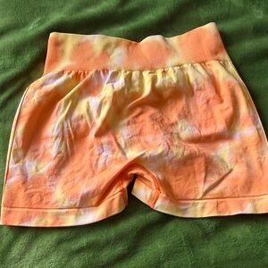 Vibrant Orange Tie-Dye Women's Bike Shorts